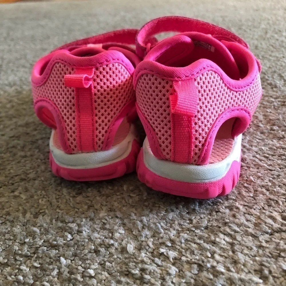 Carter's pink active sandals in size 9